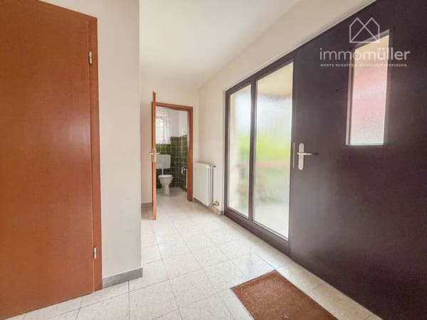 Immobilie in Kriegsfeld - Ein-/Zweifamilienhaus mit großem Grundstück und teilweisem Sanierungsbedarf in Kriegsfeld - Bild 4