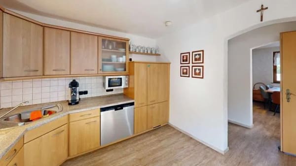 Immobilie in Blankenheim - Charmantes Einfamilienhaus mit vielseitigem Raumangebot und moderner Hybridheizung! - Bild 2