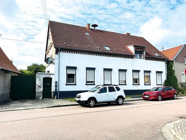 Immobilie in Osternienburger Land - Vollständig vermietetes Mehrfamilienhaus mit einer Jahresnettomiete von € 10.550 ,-- - Bild 0