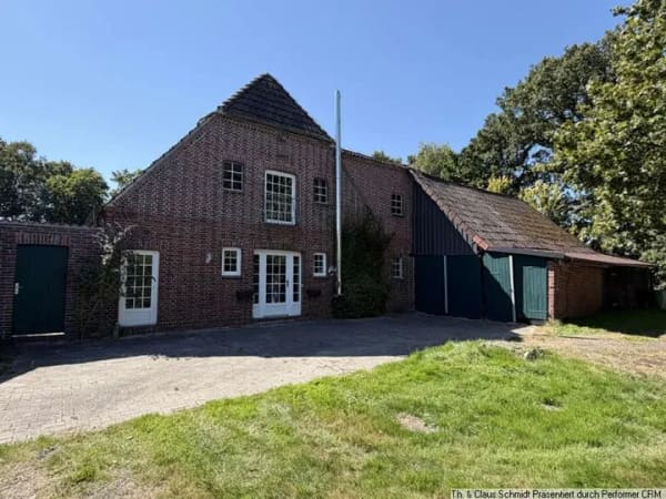 Immobilie in Ovelgönne - Charmantes Landhaus in idyllischer Alleinlage mit Nebengebäuden & Weide in Loyermoor - Bild 1