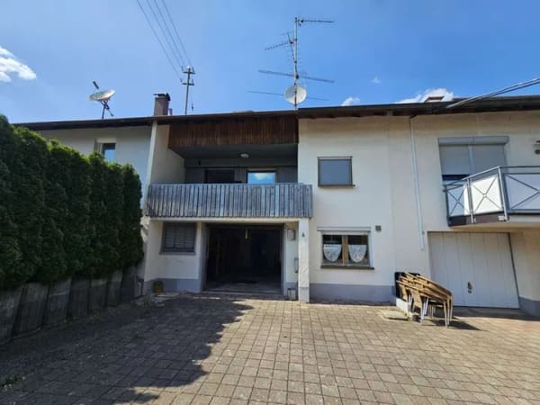 Immobilie in Schlier - Stadtnahes Landleben! 
Reihenmittelhaus in Unterankenreute - Bild 0