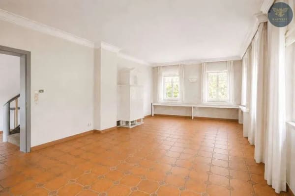 Immobilie in Künzing - Charmante Stadtvilla mit Einliegerwohnung, Weinkeller & großem Garten - Bild 3
