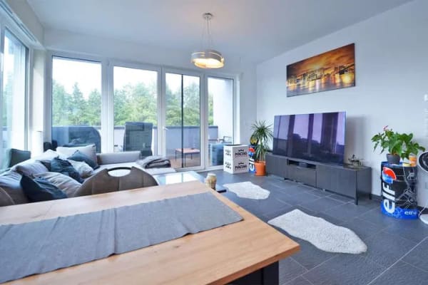 Immobilie in Pluwig - Pluwig: Moderne Penthousewohnung mit Dachterrasse, zwei Tiefgaragenparkplätze und toller Aussicht - Bild 4