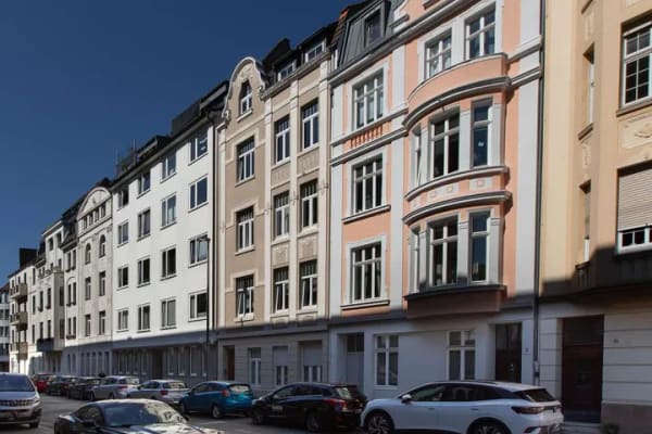 Immobilie in Aachen - Attraktive 1-Zimmer-Wohnung in zentraler Aachener Wohnlage – vollständig renoviert - Bild 0