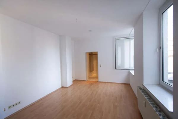 Immobilie in Aachen - Attraktive 1-Zimmer-Wohnung in zentraler Aachener Wohnlage – vollständig renoviert - Bild 4