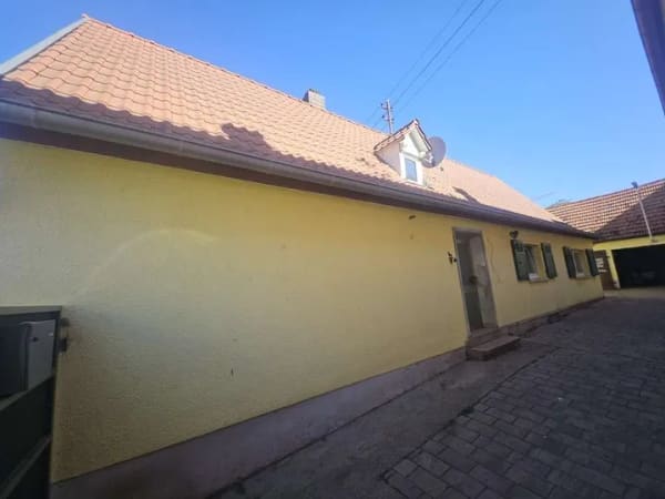 Immobilie in Freimersheim (Pfalz) - Modernisierungsbedürftiges Einfamilienhaus mit kleiner Scheune und Garten in Freimersheim - Bild 1