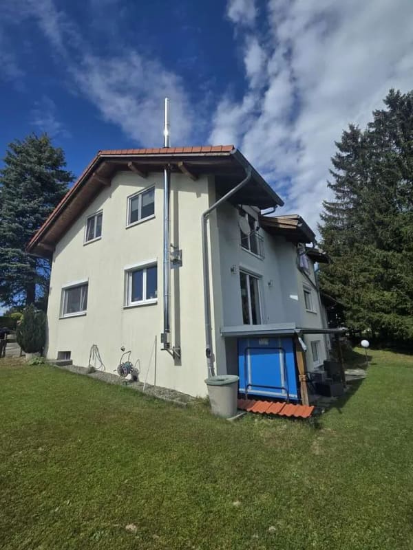 Immobilie in Opfenbach - Garten und Platz für Hobbies
Freistehendes Wohnhaus in Wigratzbad - Bild 0