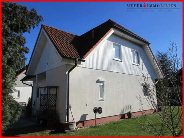 Immobilie in Lübben (Spreewald) - Großzügig aufgeteiltes Einfamilienhaus in Spreenähe - als Kapitalanlage oder für das eigene Zuhause - Bild 0