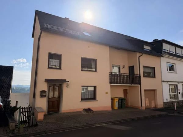 Immobilie in Eitelborn - Eitelborn- Großzügiges Ein-Zweifamilienhaus in zentraler Lage von Eitelborn - Bild 0
