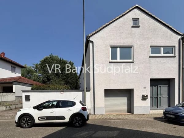 Immobilie in Edesheim - Mehrfamilienhaus in Edesheim - Bild 0