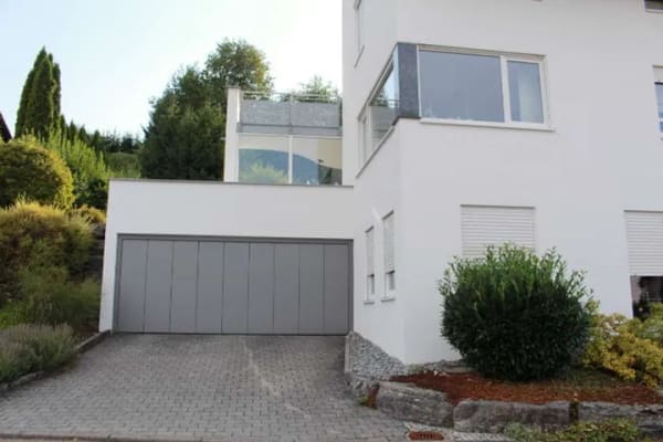 Immobilie in Böhmenkirch - Modernes Einfamilienhaus mit Einliegerwohnung und Doppelgarage - Bild 4