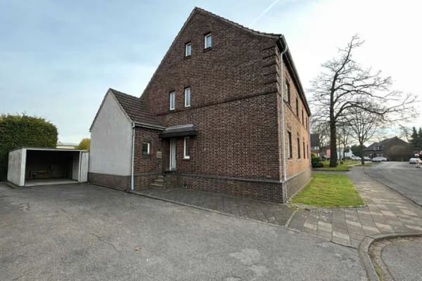 Immobilie in Nettetal - Einfamilienhaus mit Garten und Garage in beliebter Lage von Nettetal - Bild 1