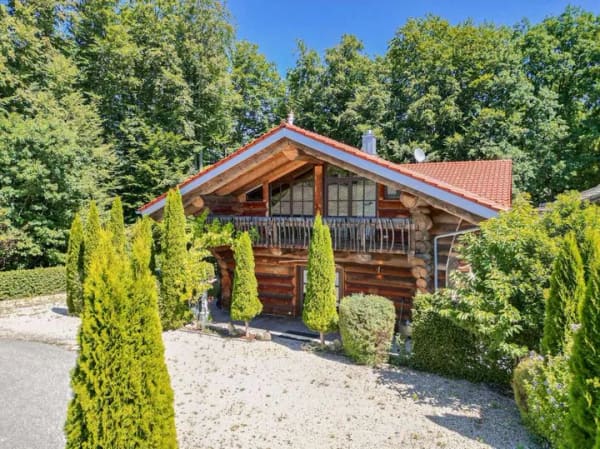 Immobilie in Bernried - Ein Zuhause wie kein zweites – exklusives Naturstammhaus - Bild 0