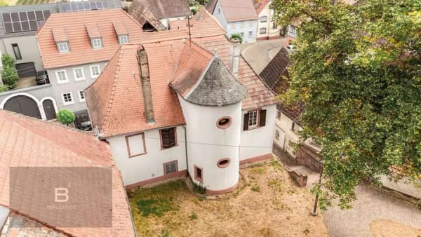 Immobilie in Kirrweiler - HISTORISCHE ARCHITEKTUR MIT ENTWICKLUNGSPOTENZIAL | KIRRWEILER - Bild 4