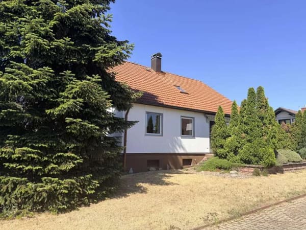 Immobilie in Rheinmünster - Ein Haus voller Möglichkeiten - bereit für Ihre Ideen - Bild 1