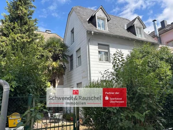 Immobilie in Bad Nauheim - Viel Platz für die Familie! Einfamilienhaus in zentraler Lage von Bad Nauheim - Bild 0