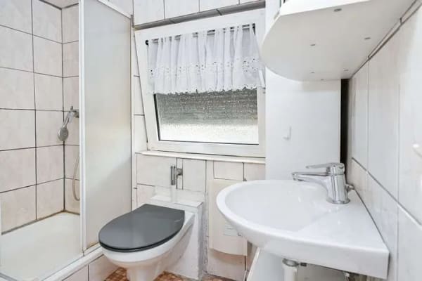 Immobilie in Melle - Melle–Wiehengeb: Sanierungsbedürftiges Einfamilienhaus mit viel Potenzial! - Bild 3