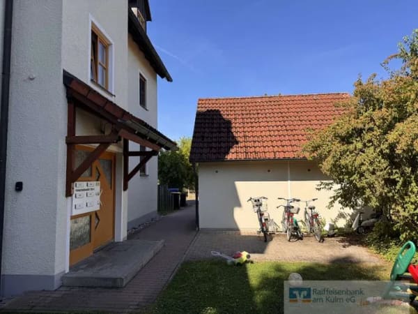 Immobilie in Speichersdorf - Charmante 3-Zimmer-Wohnung mit Balkon in Speichersdorf - Bild 3