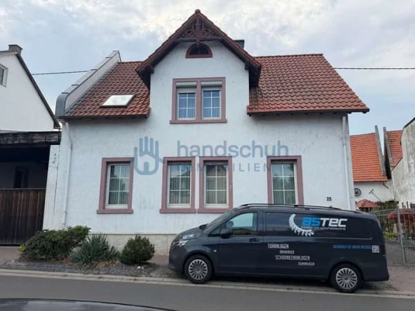 Immobilie in Gau-Odernheim - ehemaliges Hofgut in Gau-Odernheim zu verkaufen. - Bild 0