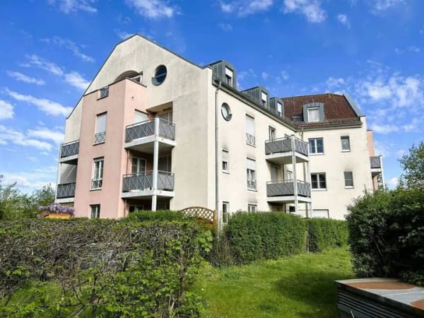 Immobilie in Werneuchen - Top Kapitalanlage mit viel Potential: 3-Zimmer-Wohnung mit TG-Platz in Werneuchen Seefeld - Bild 0