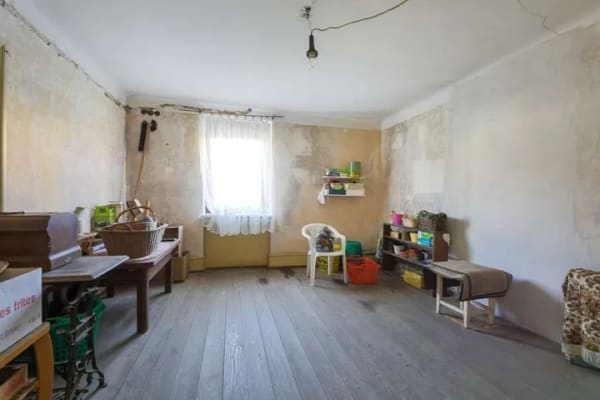 Immobilie in Kämpfelbach - Zweifamilienhaus mit Garten und Süd-Balkon – sanierungsbedürftig mit Potenzial! - Bild 4