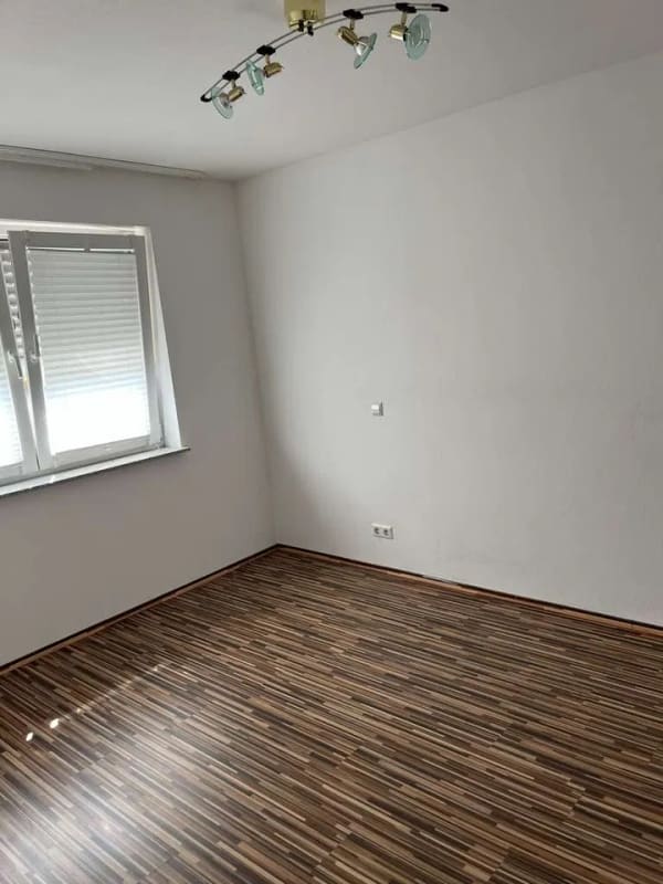 Immobilie in Weingarten (Pfalz) - Wohlfühlen in Weingarten: EG-Wohnung  (2ZKB) zu Verkaufen - Bild 4