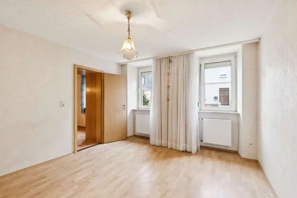 Immobilie in Birlenbach - Charmantes Wohnhaus mit großem Grundstück und vielseitigem Entwicklungspotenzial in Birlenbach - Bild 4