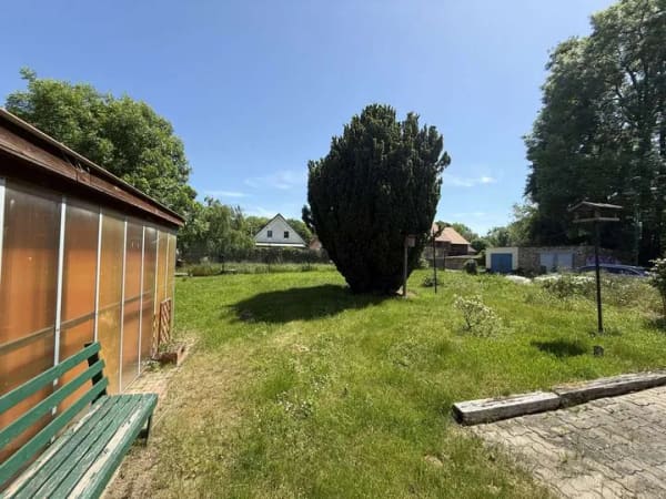Immobilie in Osterwieck - Freistehendes Einfamilienhaus mit Ausbaupotenzial, großem Grundstück und sonniger Südausrichtung - Bild 2