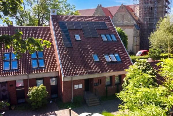 Immobilie in Quakenbrück - Stilvolles Wohn- und Geschäftshaus mit inspirierender Architektur in bester Wohnlage von Quakenbrück! - Bild 0