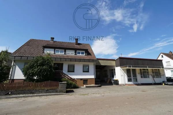 Immobilie in Bempflingen - Wohnen & Arbeiten, Wohnhaus 143 m², Werkstatt + Lagerraum 272 m² - Bild 0