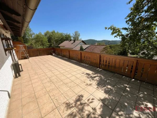 Immobilie in Böbrach - Wohnhaus in unverbaubarer Aussichtslage Nähe Bodenmais - Bild 2
