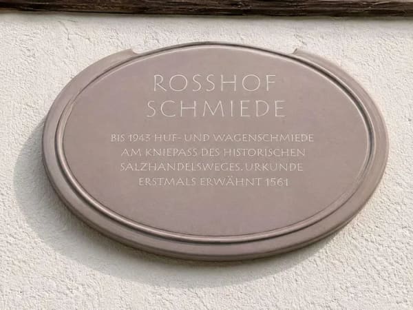 Immobilie in Bischofswiesen - Die historische Roßhofschmiede – ein Stück Ramsauer Geschichte - Bild 1