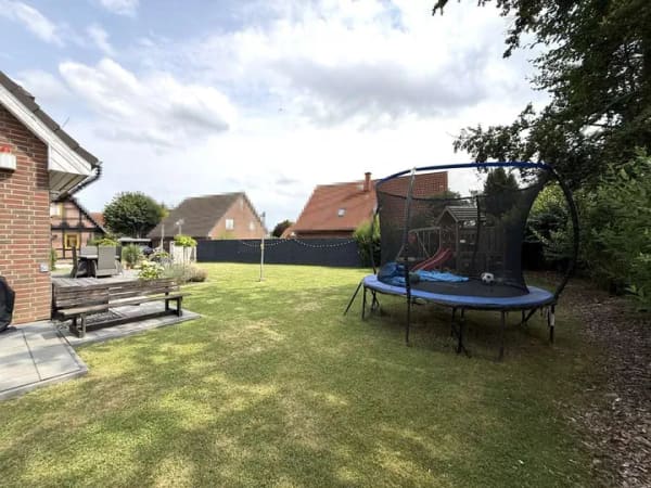 Immobilie in Hohenhameln - Großzügiges Einfamilienhaus mit Wintergarten - Bild 3