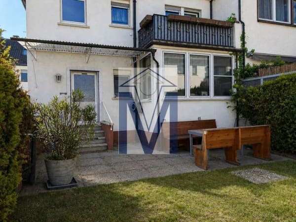 Immobilie in Oftersheim - Familienfreundliches Einfamilienhaus mit Garten, Garage und Balkon in Oftersheim - Bild 3
