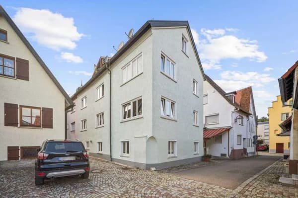 Immobilie in Giengen an der Brenz - Solide Kapitalanlage mit vier Wohneinheiten und nachhaltigem Entwicklungspotenzial - Bild 0