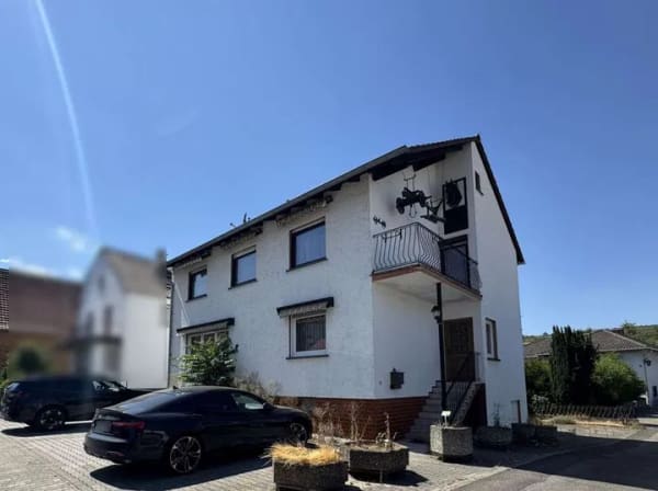 Immobilie in Grünstadt - Asselheim - Flexibles Ein- oder Zweifamilienhaus mit viel Platz , Garage und Werkstatt - Bild 2