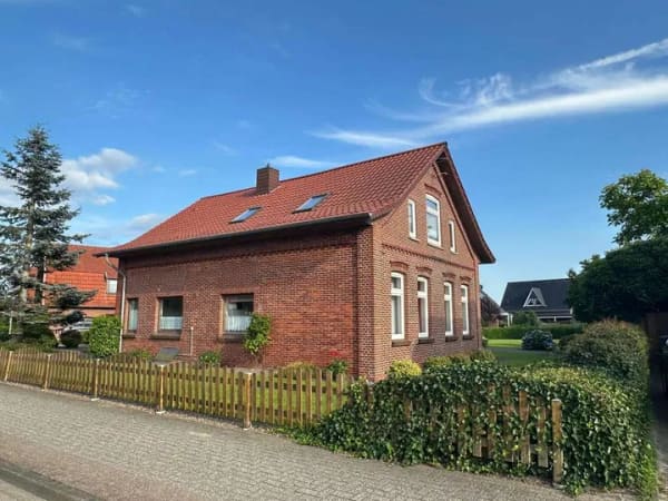 Immobilie in Brake - Charmantes Haus zum Sanieren in Brake Golzwarden - Bild 1