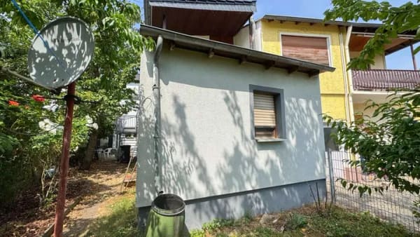 Immobilie in Diez - Solides Zweifamilienhaus mit Garten in zentraler Lage bei Limburg! - Bild 2