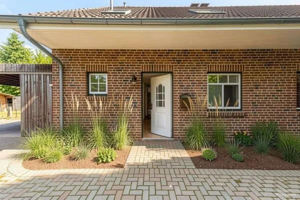Immobilie in Klein Bennebek - Raum für Ihre Wohnideen - Großzügige Doppelhaushälfte mit Wintergarten & 710 m² Grundstück - Bild 2