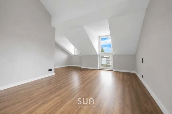 Immobilie in Wehrheim - TRAUMHAFTES ARCHITEKTENHAUS IN ERSTER FELDRANDLAGE – 409 m² Wohnen & Arbeiten im Grünen - Bild 3