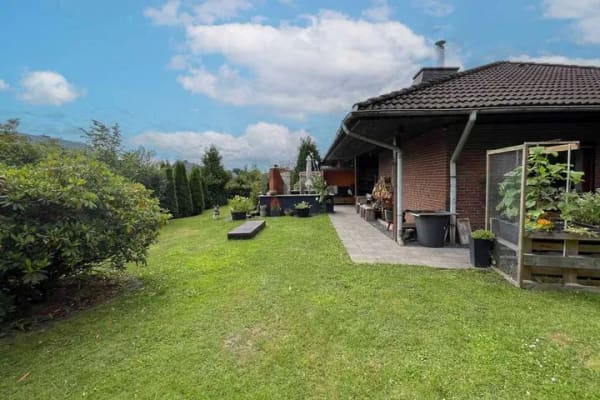 Immobilie in Tarp - Richtig zuhause: Gepflegtes Einfamilienhaus samt Garten in Tarp - Bild 0