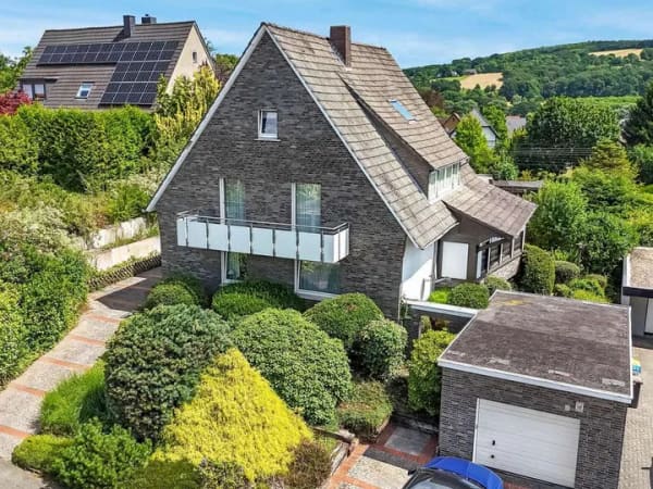 Immobilie in Hiddenhausen - Ihre zukünftige Investition in Ihr neues Familienglück - Bild 1