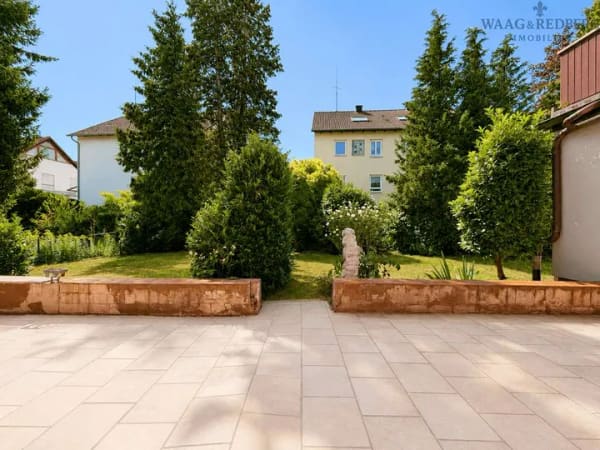 Immobilie in Oberasbach - 4-Zimmer-Wohnung in Oberasbach-Altenberg mit eigenen Garten und Terrasse ins 110qm Grundstück - Bild 0