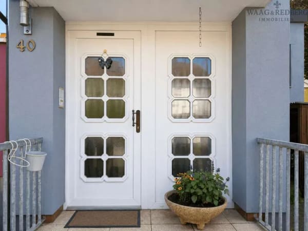 Immobilie in Oberasbach - 4-Zimmer-Wohnung in Oberasbach-Altenberg mit eigenen Garten und Terrasse ins 110qm Grundstück - Bild 2