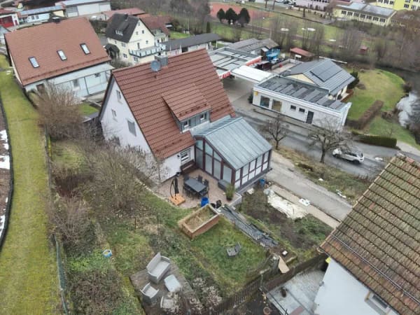 Immobilie in Egloffstein - Bringen Sie ihre Koffer gleich mit - Bild 2