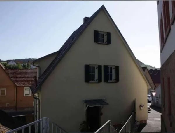 Immobilie in Leinach - Schmuckstück mit Charme zu verkaufen, provisionsfrei - Bild 2