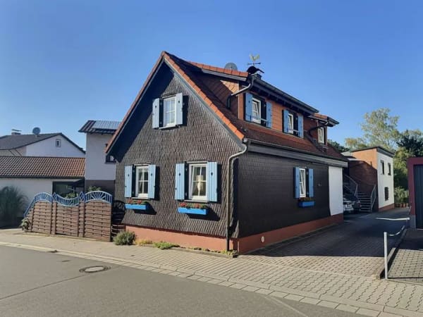 Immobilie in Rimbach - Der smarte Einstieg ins Eigenheim: gemütliche Maisonette mit Haus-Charakter ! - Bild 0