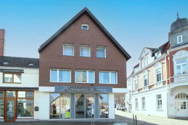 Immobilie in Nieheim - Wohn-/Geschäftshaus mit ca. 497 m² Fläche und ca. 36.000 € Soll-JNKM - Bild 0