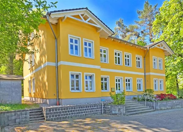 Immobilie in Zinnowitz - Ruhig, Zentral & Sonnig: 2-Zimmer-Wohnung mit Südbalkon mitten im Ostseebad Zinnowitz - Bild 0