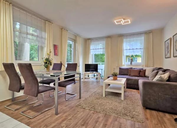 Immobilie in Zinnowitz - Insel-Domizil in begehrter Glienberglage: Attraktive Erdgeschosswohnung mit großzügigem Eckbalkon - Bild 4
